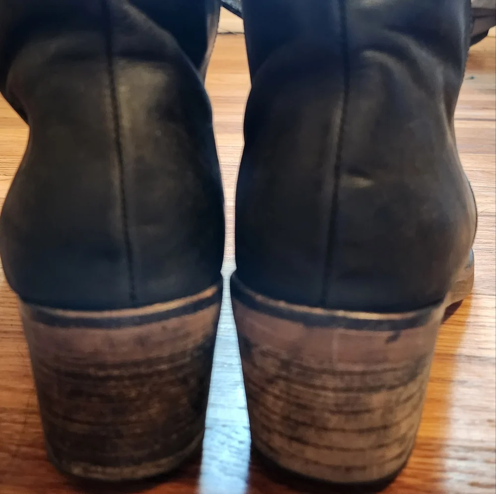 Slouch boots - Picture 2 of 3